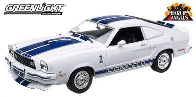 Ford Mustang Cobra II "Los Angeles de Charlie" (1976) Greenlight 1/18