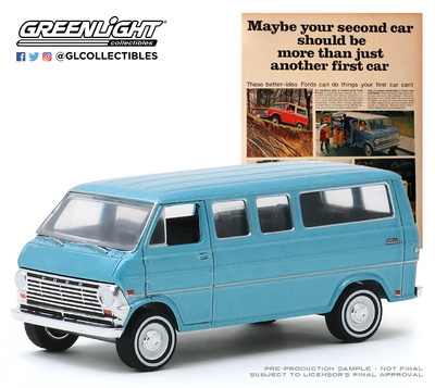 Ford Serie E Club Wagon (1968) Greenlight 1/64