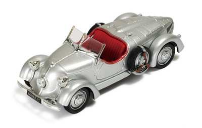 Mercedes 150 Sport Roadster -W30- (1935) Ixo 1/43