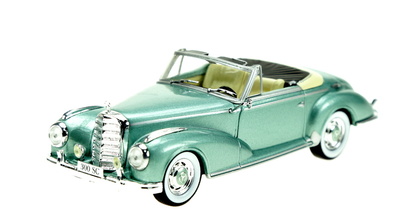 Mercedes Benz 300 Roadster -W186- (1956) White Box 1:43