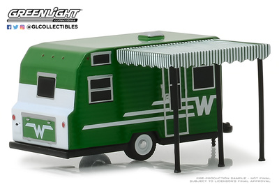 Miniatura Caravana Winnebago 216 (1965) Greenlight escala 1/64