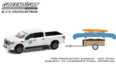 Nissan Titan XD Pro-4X + Kayak (2019) Greenlight 1/64