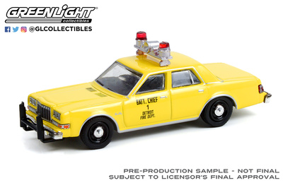 Plymouth Gran Fury - Jefe bomberos de Detroit (1982) Greenlight 1/64