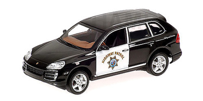 Porsche Cayenne "Highway Patrol" Minichamps 1/43