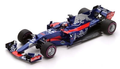 Toro Rosso STR12 "GP. Australia" nº 26 Daniil Kvyat (2017) Spark 1:43