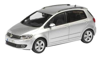 Volkswagen Golf Serie 5 Plus (2005) Schuco 1/43