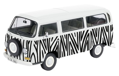 Volkswagen T2a Minibus "Safari" (1970) Schuco 1/18