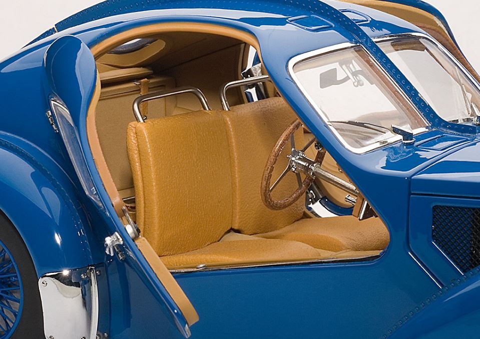 Bugatti 57 SC Atlantic (1938) Autoart 1/18 