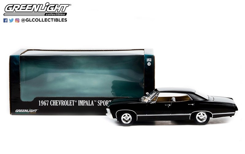 Chevrolet Impala Sport Sedán (1967) Greenlight 84035 1/24 