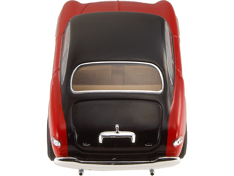 Ferrari 212 Inter Vignale (1951) Hot Wheels V7434 1/43 