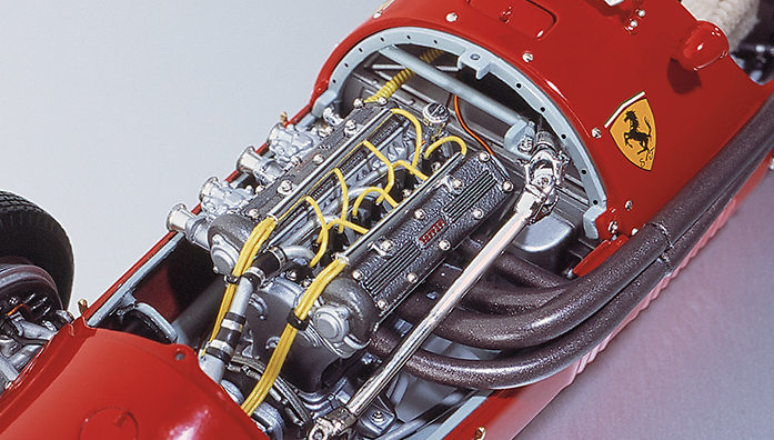 CMC M-056 Ferrari 500 F2 (1953) CMC 1/18