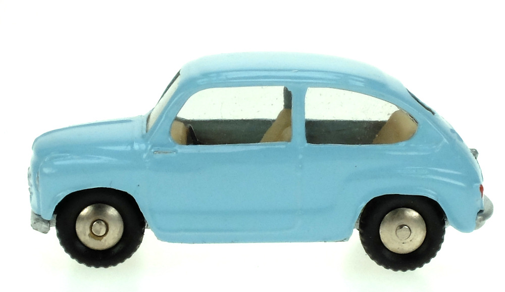 Scottoys 33AP Fiat 600 (1955) Scott 1/50 Color Azul Claro