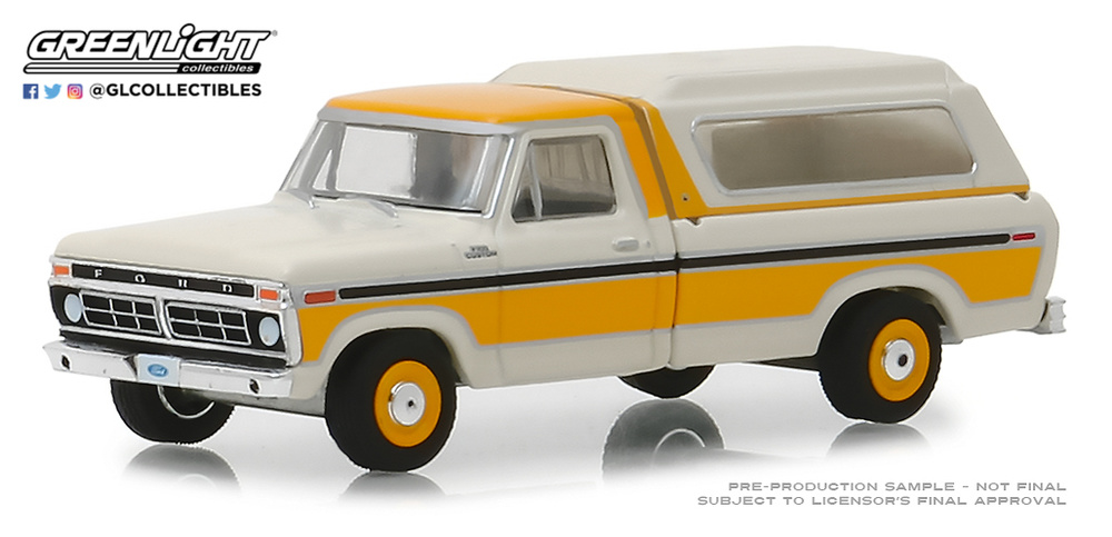 35120-D 1:64 Blue Collar Collection Series 5 - 1977 Ford F-100 with Camper Shell 