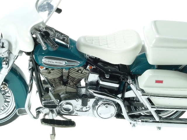 Harley Davidson Electra Glide (1972) Franklin Mint B11WC24 1/24