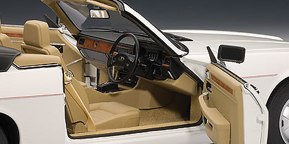 Jaguar XJS Cabriolet (1988) Autoart 73571 1/18 