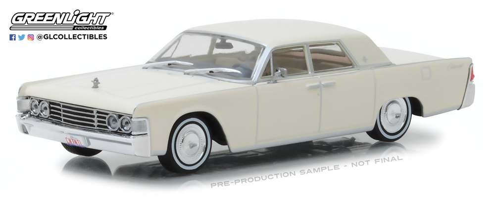 Lincoln Continental (1965) Greenlight 86328 1/43 