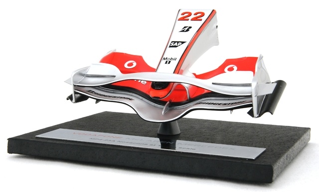 McLaren MP24/23 Frontal del Monoplaza Nº 22 Lewis Hamilton (2008) Amalgam M5194 1/12 