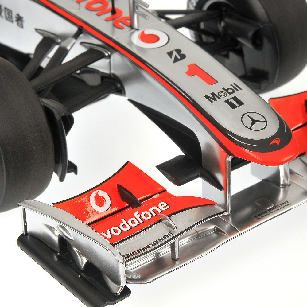 McLaren MP4/25 nº 1 Jenson Button (2010) Minichamps 530101801 1/18 