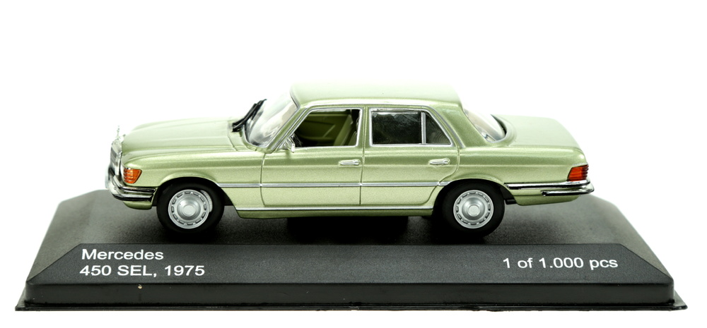 Mercedes 450 SEL -W116- (1972) White Box WB127 1:43 
