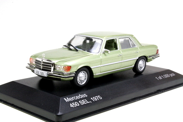Mercedes 450 SEL -W116- (1972) White Box 1:43 