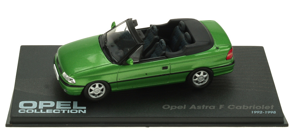 Opel Astra F Cabriolet (1992) Ixo 1/43 Eaglemoos Publications 