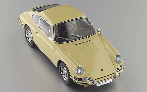 Porsche 901 Coupé (1964) CMC M-067 1/18 