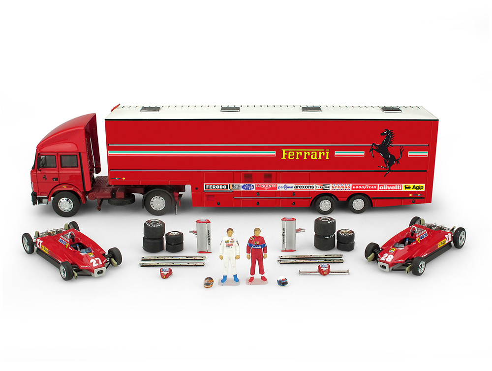 Race Transporter Set Scuderia Ferrari 