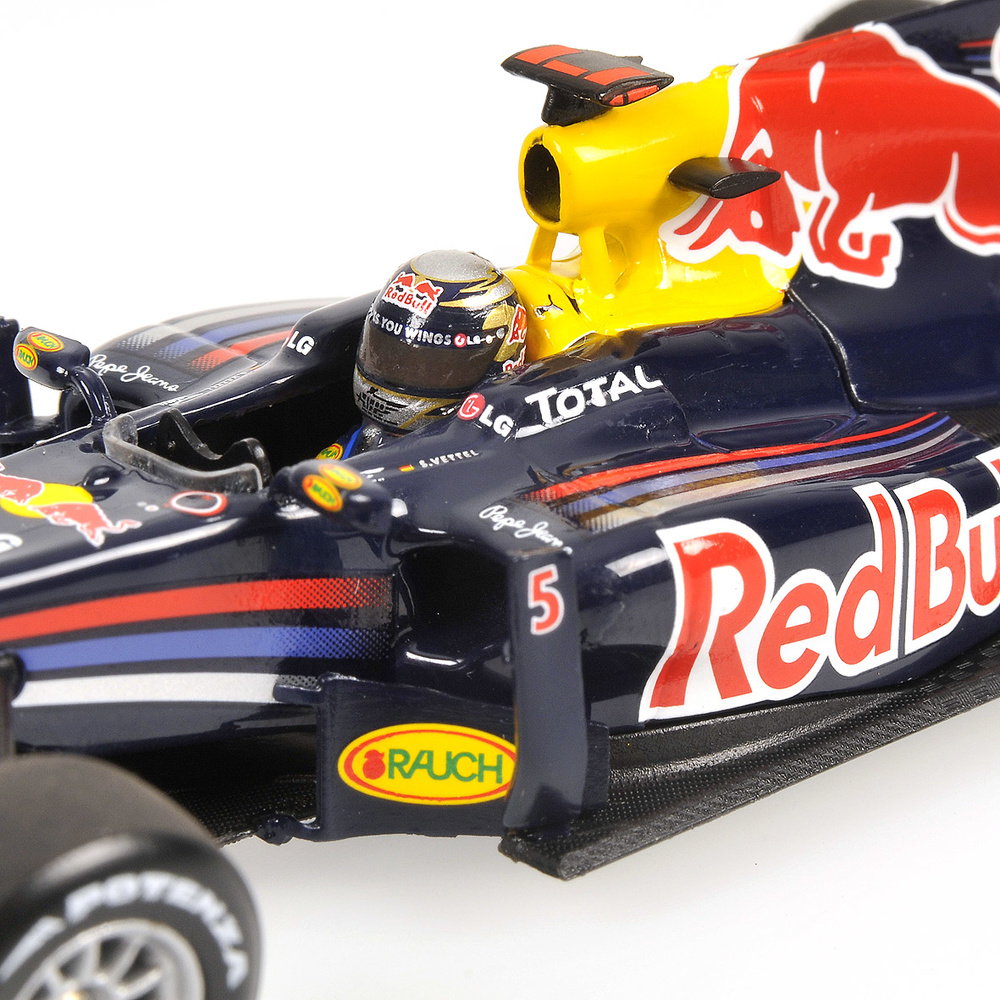 Red Bull RB6 nº 5 Sebastian Vettel (2010) Minichamps 410100005 1/43 
