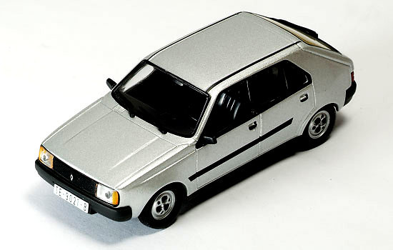 Renault 14 GTS (1980) Ixo CIXJ000040 1/43 