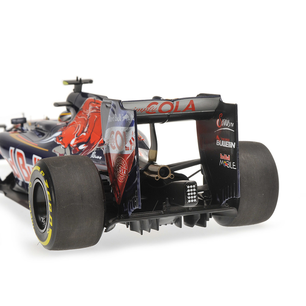 Toro Rosso STR11 nº 55 Carlos Sainz (2016) Minichamps 117160055 1:18 