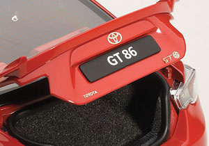 Toyota GT86 (2012) Autoart 78774 1:18 