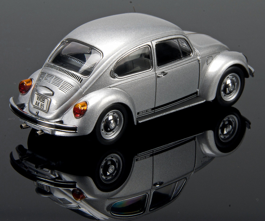 Volkswagen Escarabajo (1985) Schuco 450386100 1:43 