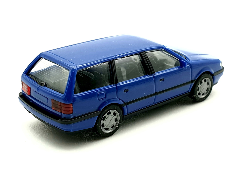 Volkswagen Passat (1988) Herpa 1/87 