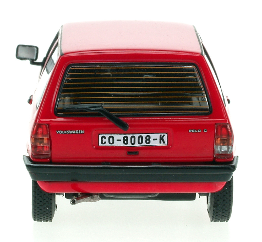 Volkswagen Polo Serie II (1981) White Box 151697 1/43 