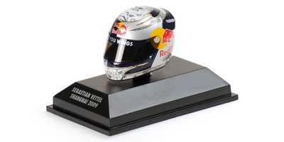 Casco Arai "GP. China" Sebastian Vettel (2009) Minichamps 1/8