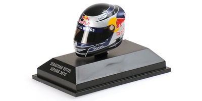 Casco Arai "GP. Malasia" Sebastian Vettel (2010) Minichamps 1/8