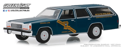 Ford LTD Crown Victoria Wagon "Policía científica de Luisiana" (1987) Greenlight 1/64 