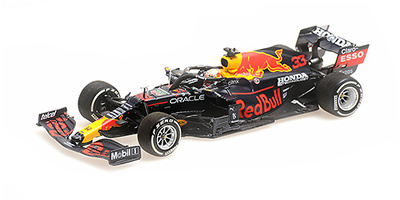 Red Bull RB16B "1º GP. Francia" nº 33 Max Verstappen con pitboard (2021) Minichamps 1/43